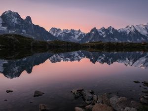Preview wallpaper lake, mountains, reflection, dusk, landscape