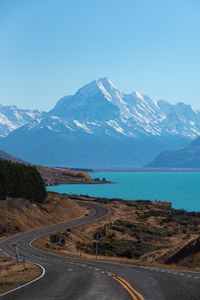 Preview wallpaper lake, mountains, road, lake pukaki, new zealand