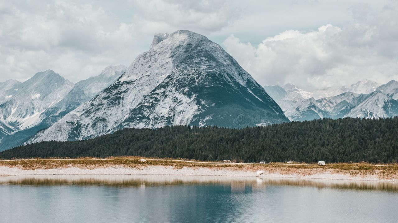Wallpaper lake, mountains, shore, forest, landscape