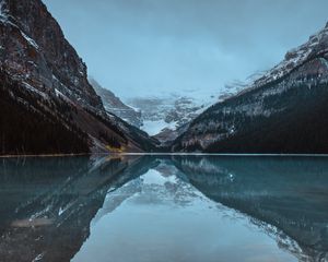 Preview wallpaper lake, mountains, shore, water, reflection