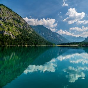 Preview wallpaper lake, mountains, slope, reflection, landscape