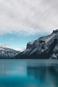 Preview wallpaper lake, mountains, snow, lake minnewanka, canada