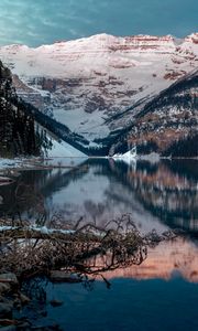 Preview wallpaper lake, mountains, snow, top, lake louise, canada