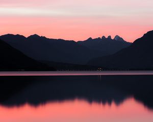 Preview wallpaper lake, mountains, sunset, dusk, reflection, tranquility