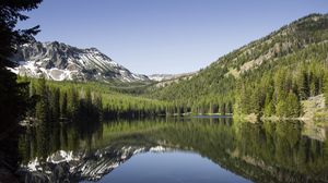 Preview wallpaper lake, mountains, trees, spruce, landscape, reflection