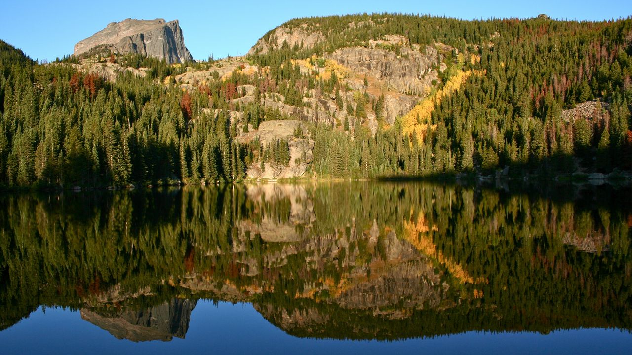 Wallpaper lake, mountains, trees