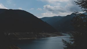 Preview wallpaper lake, mountains, twilight, evening, sky