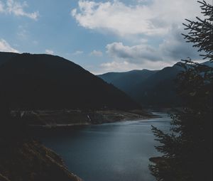 Preview wallpaper lake, mountains, twilight, evening, sky
