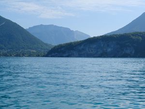 Preview wallpaper lake, mountains, water, fog, ripples