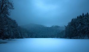 Preview wallpaper lake, night, frozen, surface, ice, blue