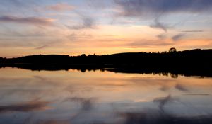 Preview wallpaper lake, reflection, horizon, sky
