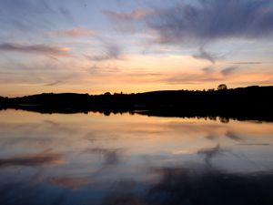 Preview wallpaper lake, reflection, horizon, sky