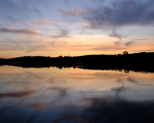 Preview wallpaper lake, reflection, horizon, sky