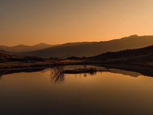 Preview wallpaper lake, reflection, mountains, sunset, landscape