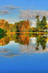 Preview wallpaper lake, reflection, trees, autumn, colors, coast, house