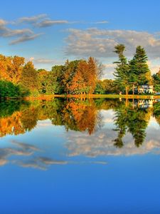 Preview wallpaper lake, reflection, trees, autumn, colors, coast, house