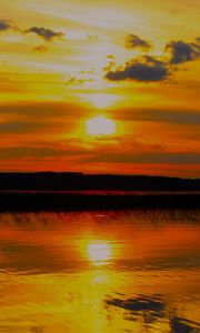 Preview wallpaper lake, river, reflection, water, sun, sunset, landscape, dark