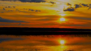 Preview wallpaper lake, river, reflection, water, sun, sunset, landscape, dark
