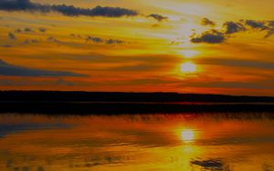 Preview wallpaper lake, river, reflection, water, sun, sunset, landscape, dark
