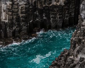 Preview wallpaper lake, river, water, current, waves, rocks, stones