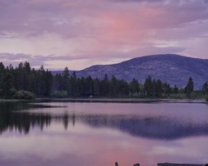 Preview wallpaper lake, shore, dusk, evening, landscape