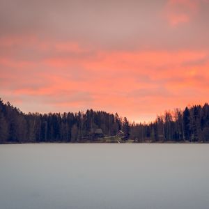 Preview wallpaper lake, shore, forest, houses, sunset, dusk