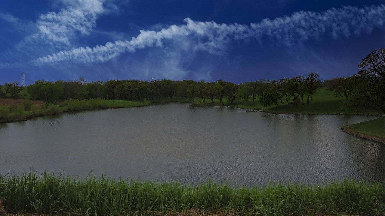 Wallpaper lake, shore, grass, trees, sky, clouds, water, nature