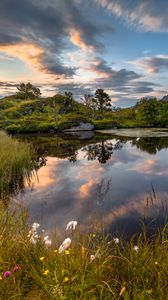 Preview wallpaper lake, shore, mountains, grass, landscape