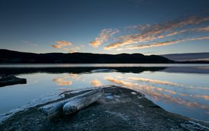 Preview wallpaper lake, shore, reflection, water, dusk