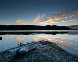 Preview wallpaper lake, shore, reflection, water, dusk