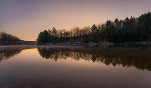 Preview wallpaper lake, shore, trees, reflection, dusk