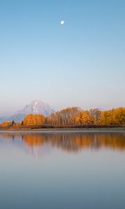 Preview wallpaper lake, shore, trees, mountain, moon, landscape