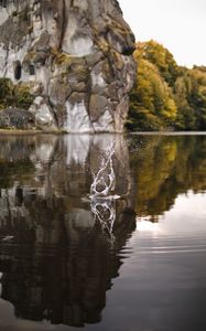 Preview wallpaper lake, spray, splash, water, surface