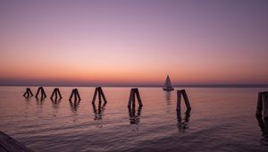 Preview wallpaper lake, sunset, boat, horizon, lake neusiedl, austria