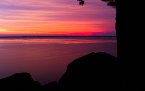Preview wallpaper lake, sunset, dark, shore