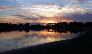 Preview wallpaper lake, sunset, dusk, dark, shore