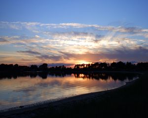 Preview wallpaper lake, sunset, dusk, dark, shore