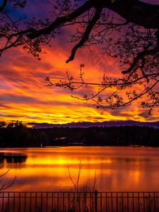 Preview wallpaper lake, sunset, dusk, dark, nature