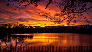 Preview wallpaper lake, sunset, dusk, dark, nature