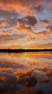 Preview wallpaper lake, sunset, dusk, water, reflection