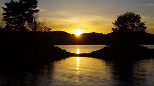 Preview wallpaper lake, sunset, dusk, dark