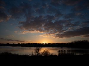 Preview wallpaper lake, sunset, dusk, dark, evening