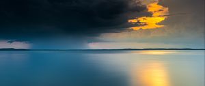Preview wallpaper lake, sunset, glare, sky, clouds