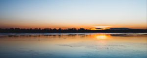 Preview wallpaper lake, sunset, horizon, distant, twilight, clear sky