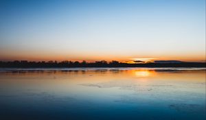 Preview wallpaper lake, sunset, horizon, distant, twilight, clear sky