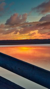Preview wallpaper lake, sunset, horizon, landscape