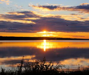 Preview wallpaper lake, sunset, landscape, nature