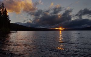 Preview wallpaper lake, sunset, landscape, clouds, dark