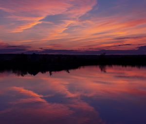 Preview wallpaper lake, sunset, landscape, twilight, reflection, dark