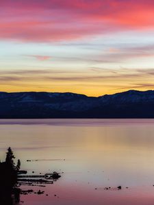 Preview wallpaper lake, sunset, mountains, mountain range